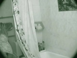 Mom in the shower !